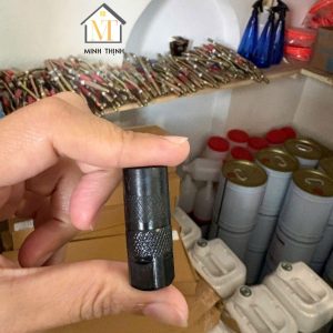 Đầu Bơm Keo Chống Thấm